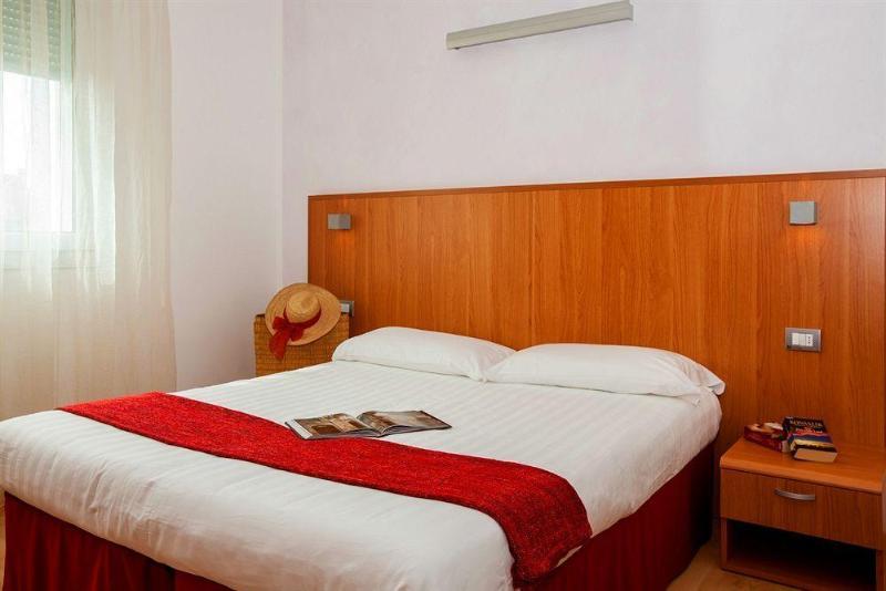 Hotel Torino Τζεσόλο Λίντο Εξωτερικό φωτογραφία