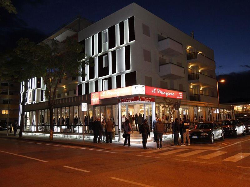Hotel Torino Τζεσόλο Λίντο Εξωτερικό φωτογραφία